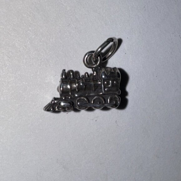 Sterling Silver Train Pendant - Picture 13 of 16